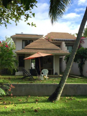 3 bedrooms villa with sea view private pool and enclosed garden at Roche Noires